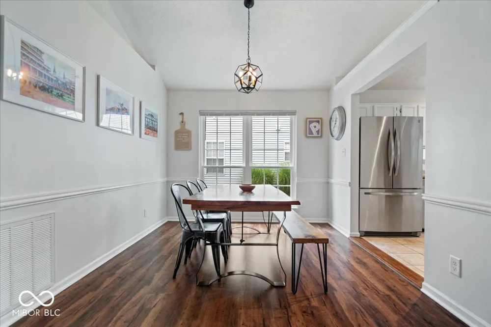 11546 Jamestown Drive W Fishers, IN 46038