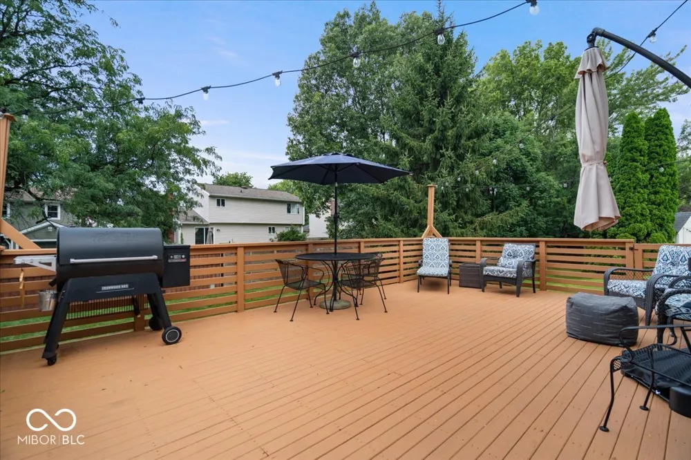 11546 Jamestown Drive W Fishers, IN 46038