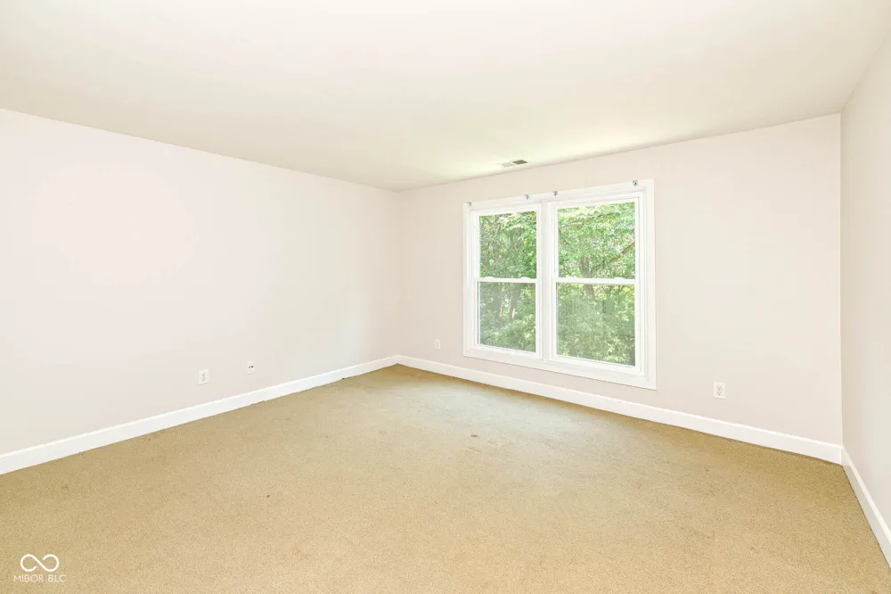 8651 Jaffa Ct E Drive #25 Indianapolis, IN 46260