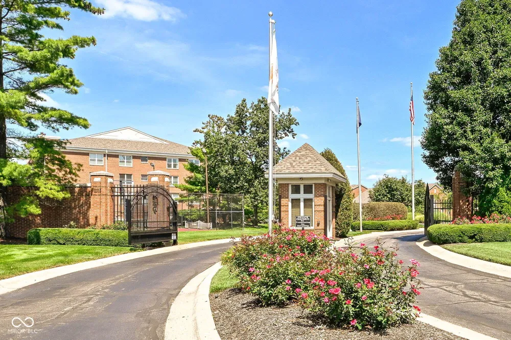 8651 Jaffa Ct E Drive #25 Indianapolis, IN 46260