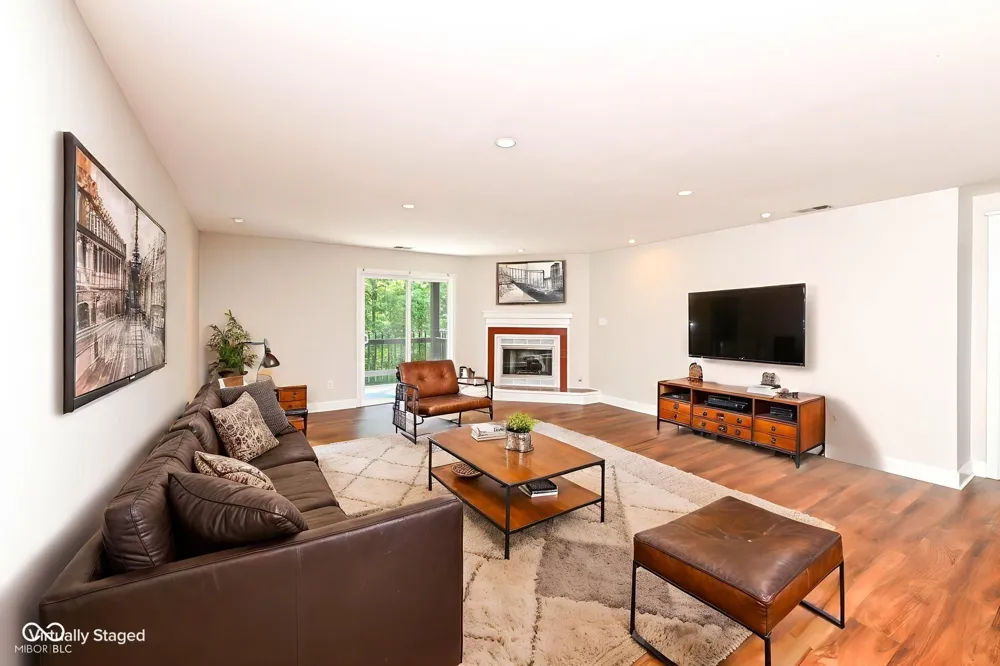 8651 Jaffa Ct E Drive #25 Indianapolis, IN 46260