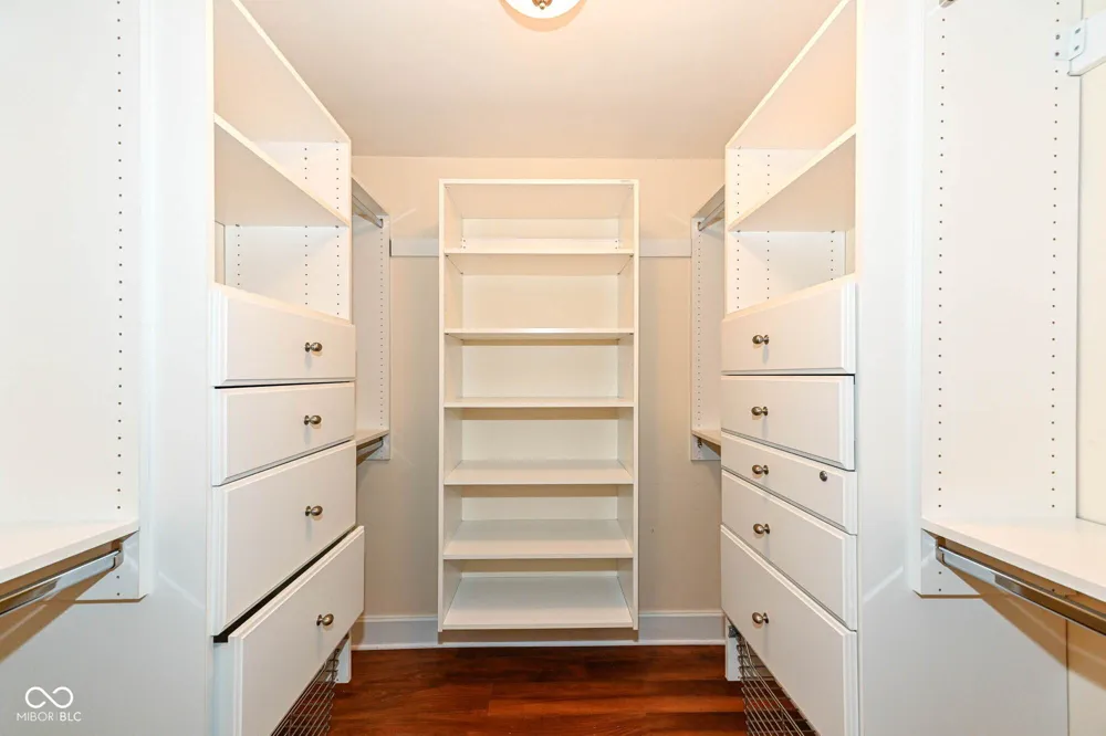 8651 Jaffa Ct E Drive #25 Indianapolis, IN 46260