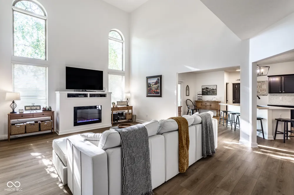 13699 Stone Haven Drive Carmel, IN 46033