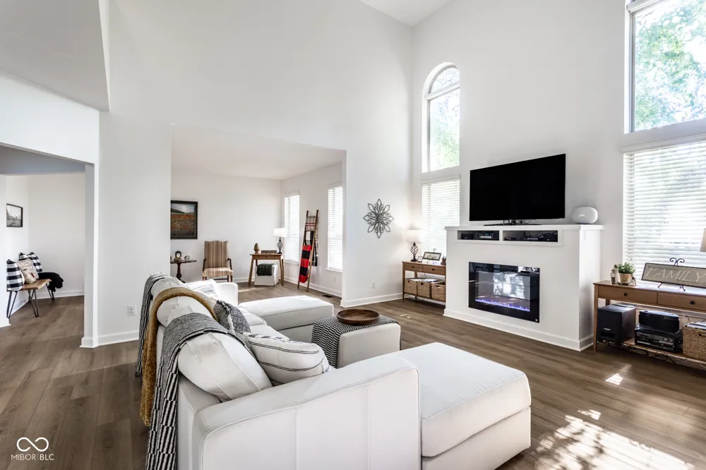 13699 Stone Haven Drive Carmel, IN 46033