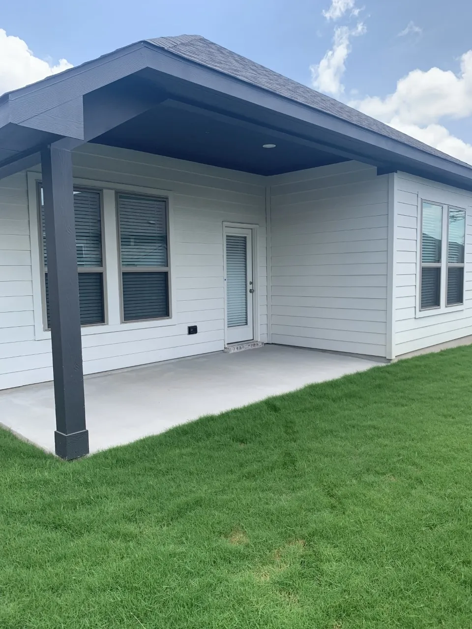 221 Rosebush Drive Liberty Hill, TX 78642
