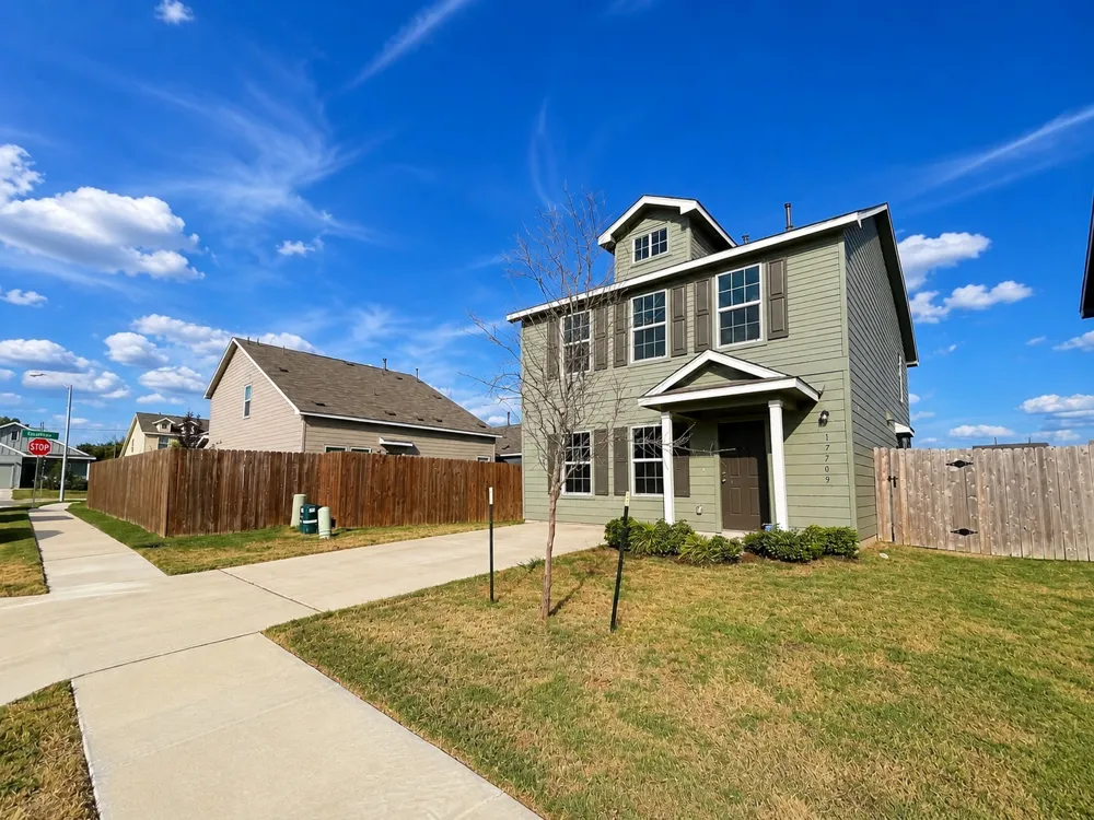 17709 Sulphur Spring Way Elgin, TX 78621