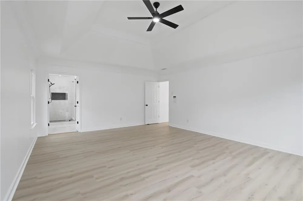 2211 Brooke Farm Trail Dunwoody, GA 30338