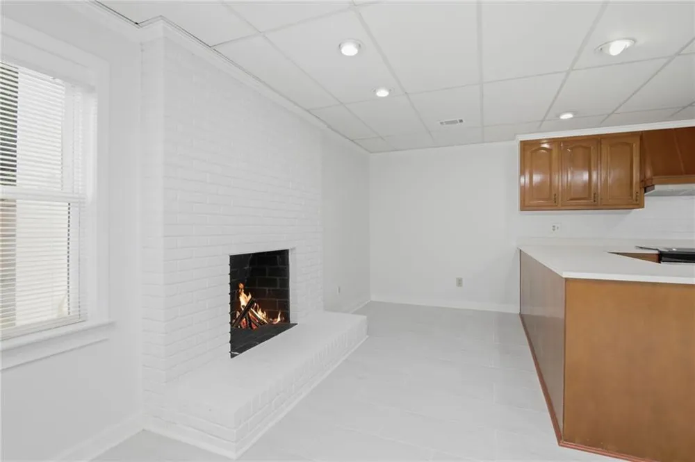 2211 Brooke Farm Trail Dunwoody, GA 30338