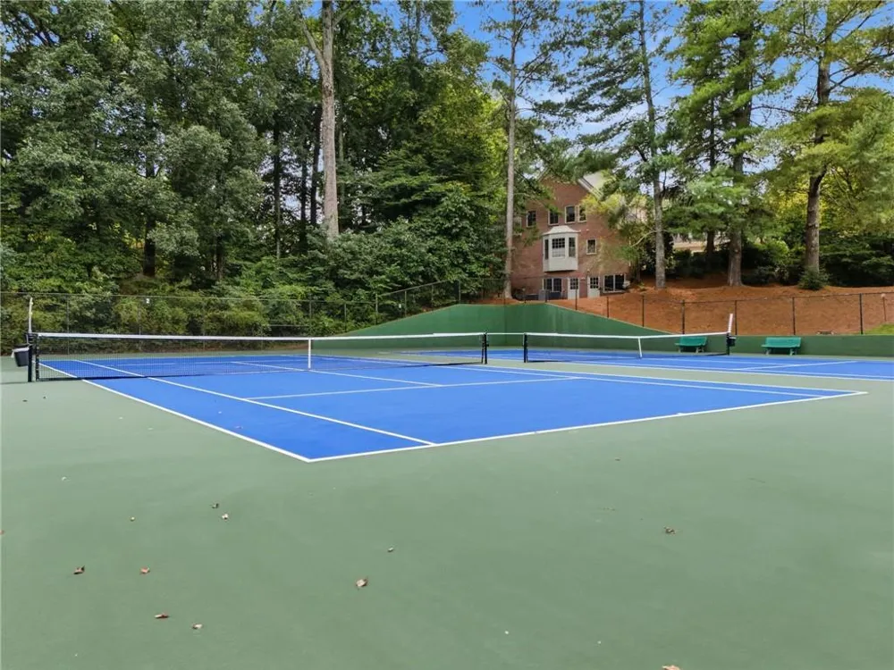 2211 Brooke Farm Trail Dunwoody, GA 30338