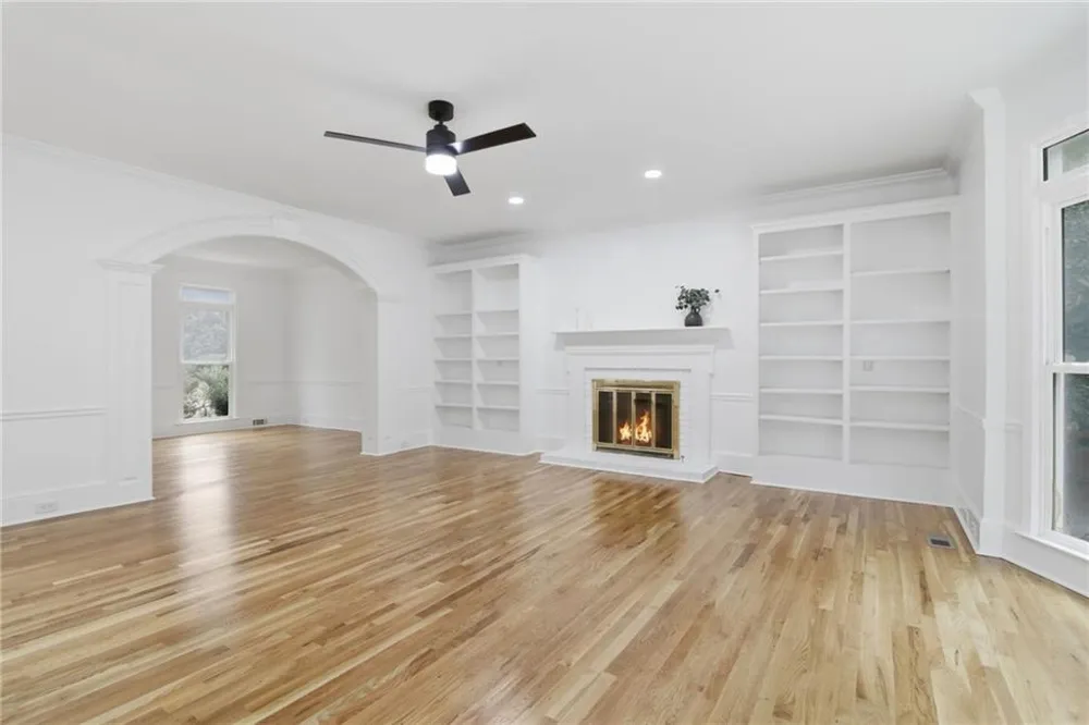 2211 Brooke Farm Trail Dunwoody, GA 30338