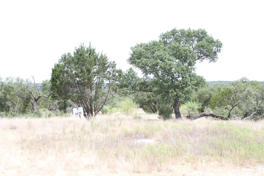 9495 Turkey Trail San Saba, TX 76877