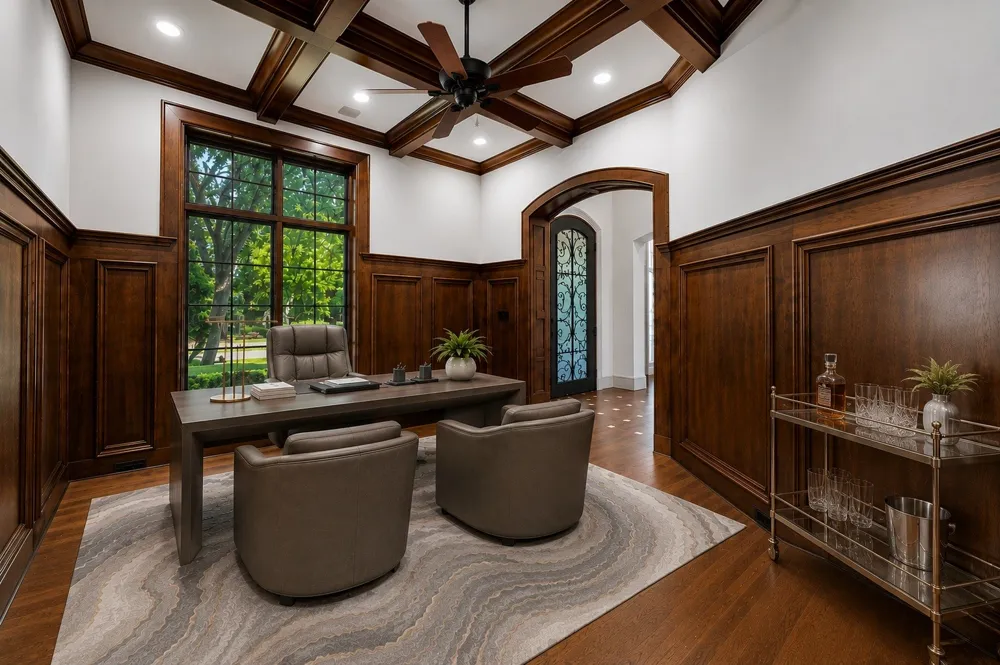 6043 Meadow Road Dallas, TX 75230