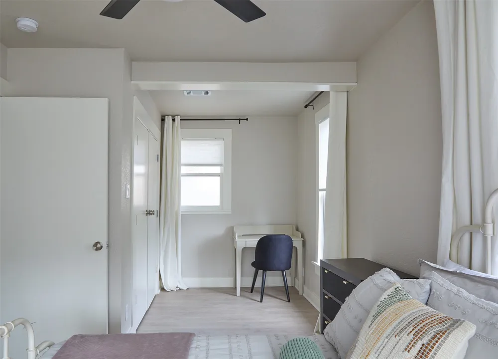 805 Lilac Street Fort Worth, TX 76110