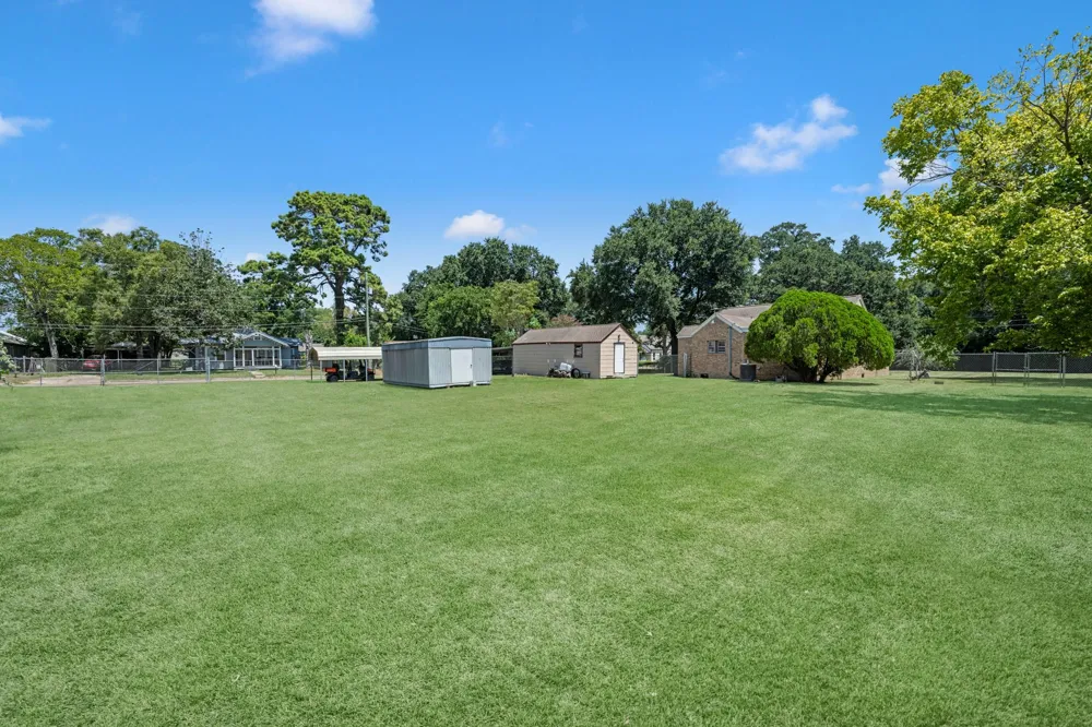 405 Missouri Street Liberty, TX 77575