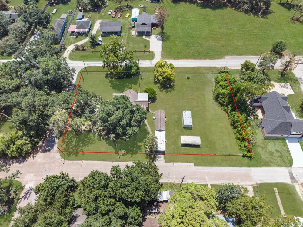 405 Missouri Street Liberty, TX 77575