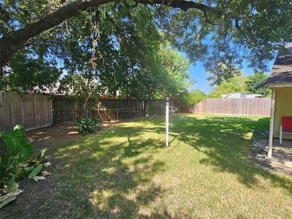 125 E 6th Street Deer Park, TX 77536