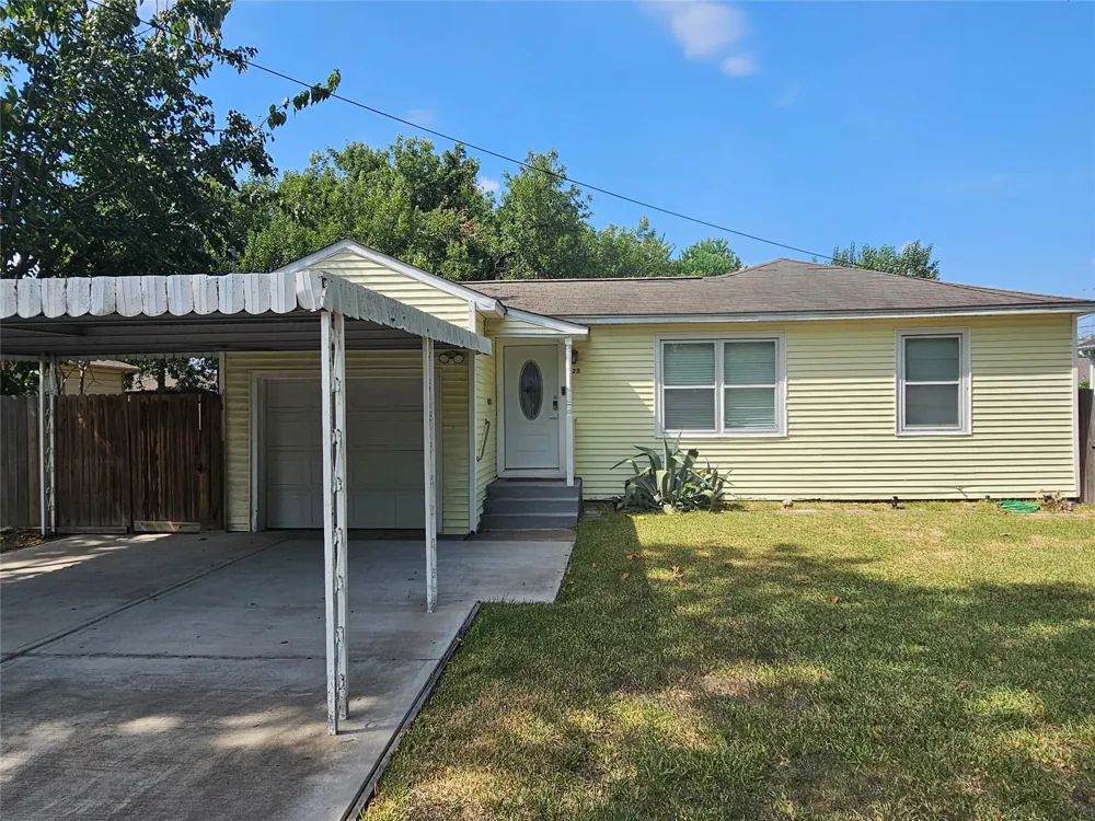 125 E 6th Street Deer Park, TX 77536