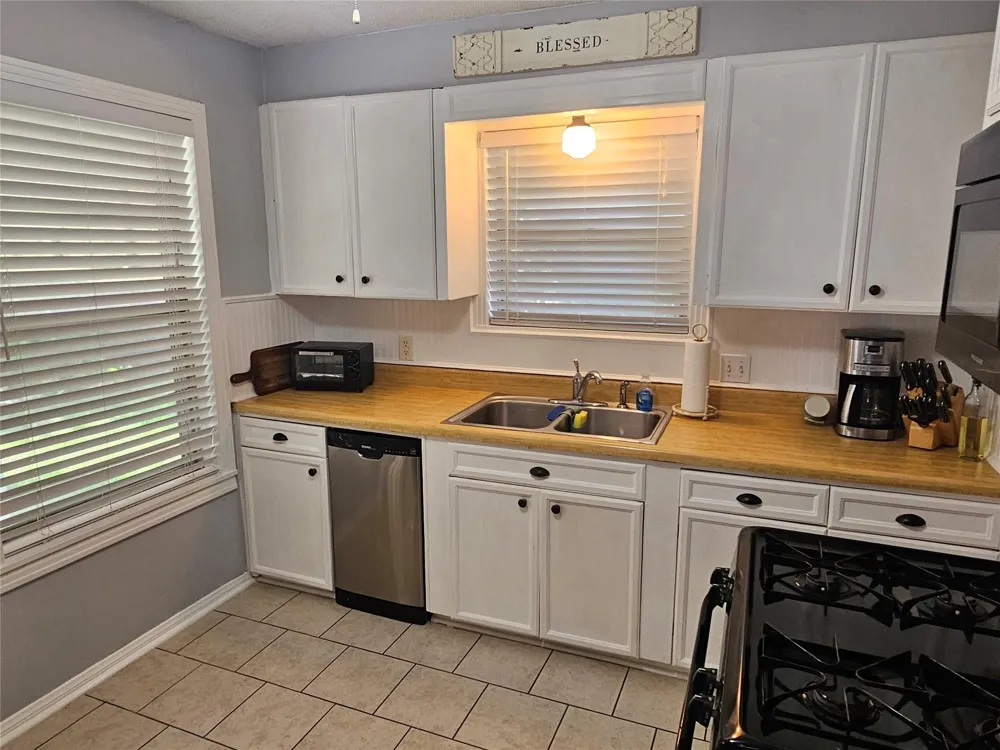 125 E 6th Street Deer Park, TX 77536
