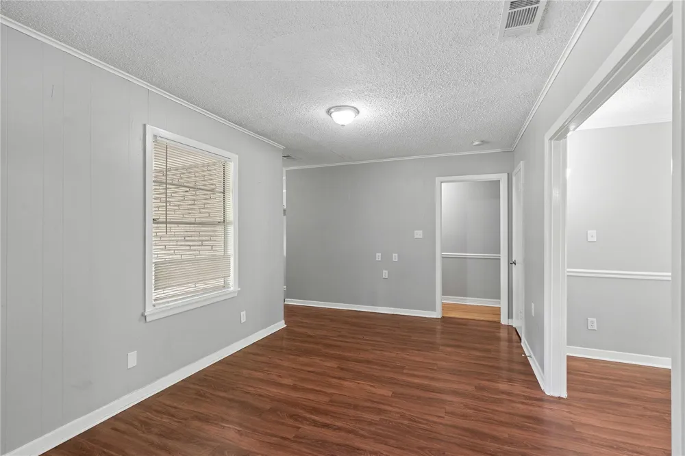 424 Southern Oaks Drive Lake Jackson, TX 77566