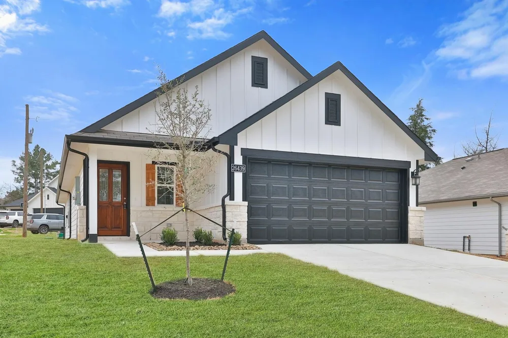 26439 Lakeshore Drive Hempstead, TX 77445