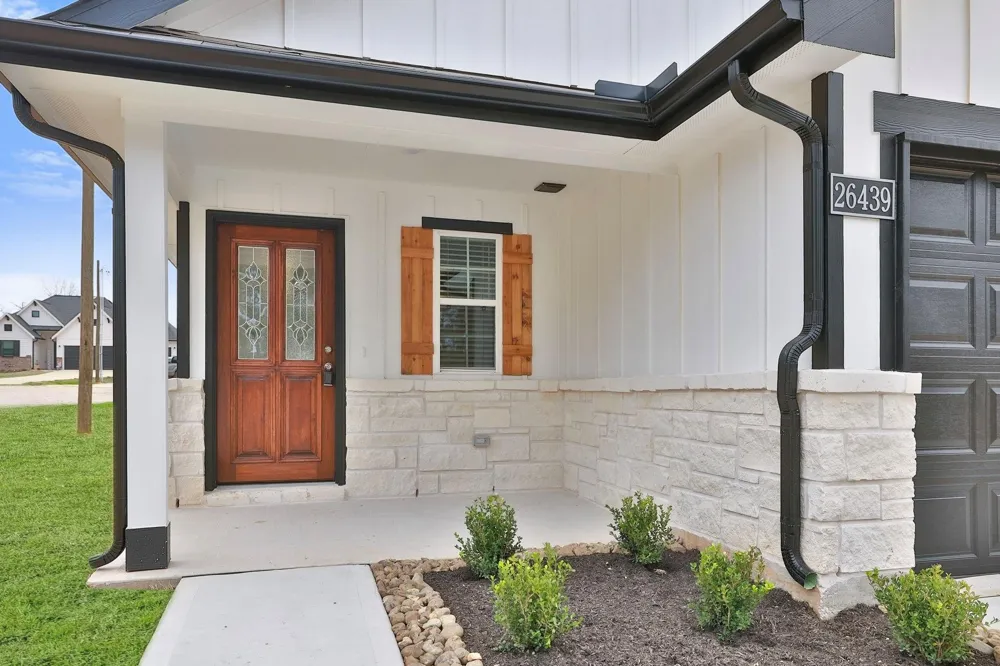 26439 Lakeshore Drive Hempstead, TX 77445