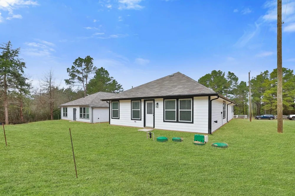 26439 Lakeshore Drive Hempstead, TX 77445