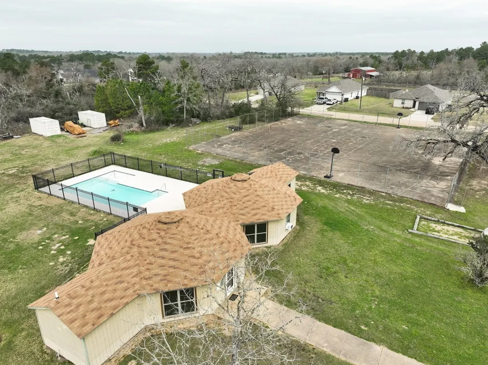 26439 Lakeshore Drive Hempstead, TX 77445