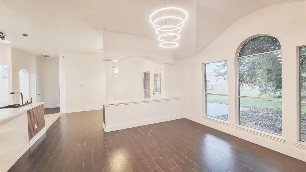 17122 Canterbury Green Court Sugar Land, TX 77498