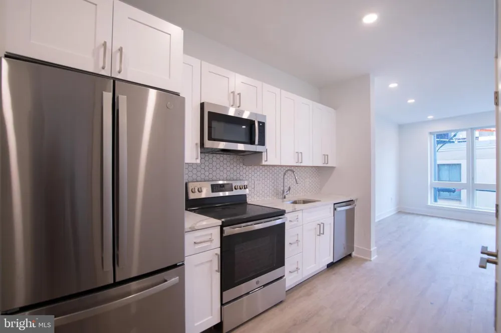 1325 LEE STREET #UNIT 405 Philadelphia, PA 19125