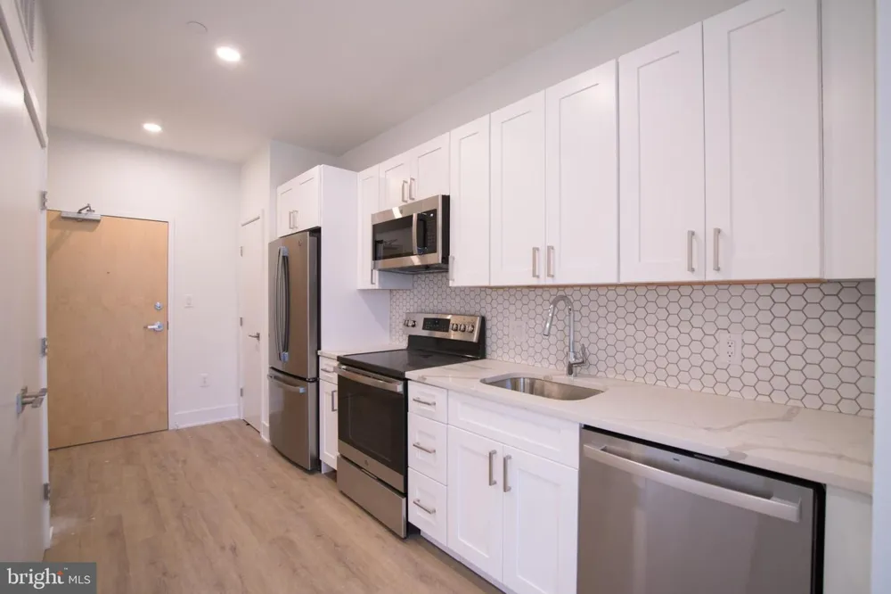 1325 LEE STREET #UNIT 405 Philadelphia, PA 19125