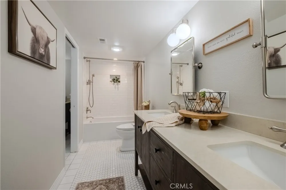 615 Monterey Avenue #I Monrovia, CA 91016