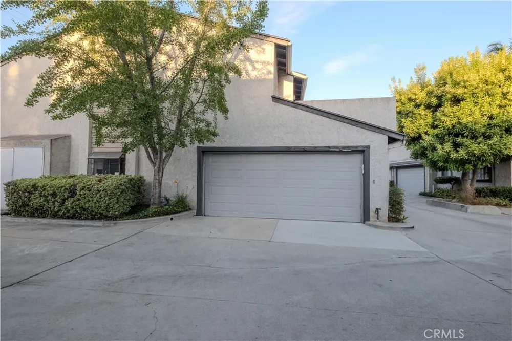 615 Monterey Avenue #I Monrovia, CA 91016