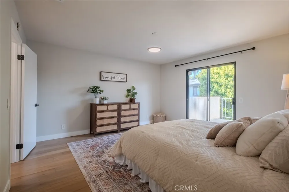 615 Monterey Avenue #I Monrovia, CA 91016