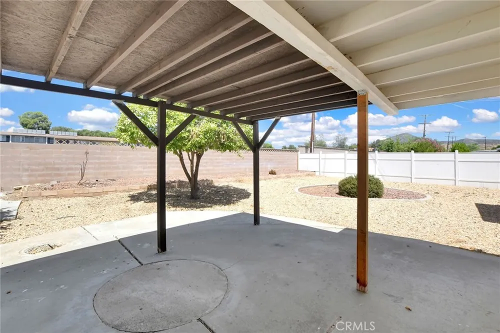 27086 Wentworth Drive Sun City, CA 92586