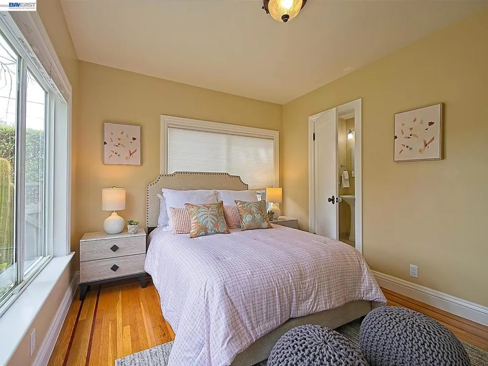 574 Broadmoor Blvd San Leandro, CA 94577