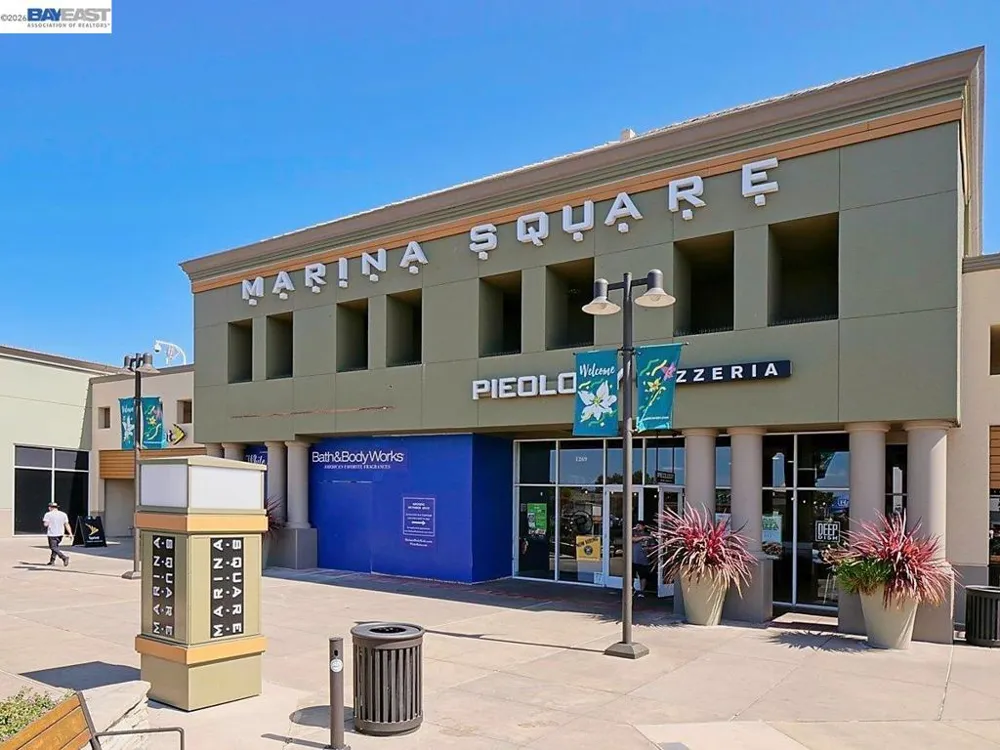 574 Broadmoor Blvd San Leandro, CA 94577