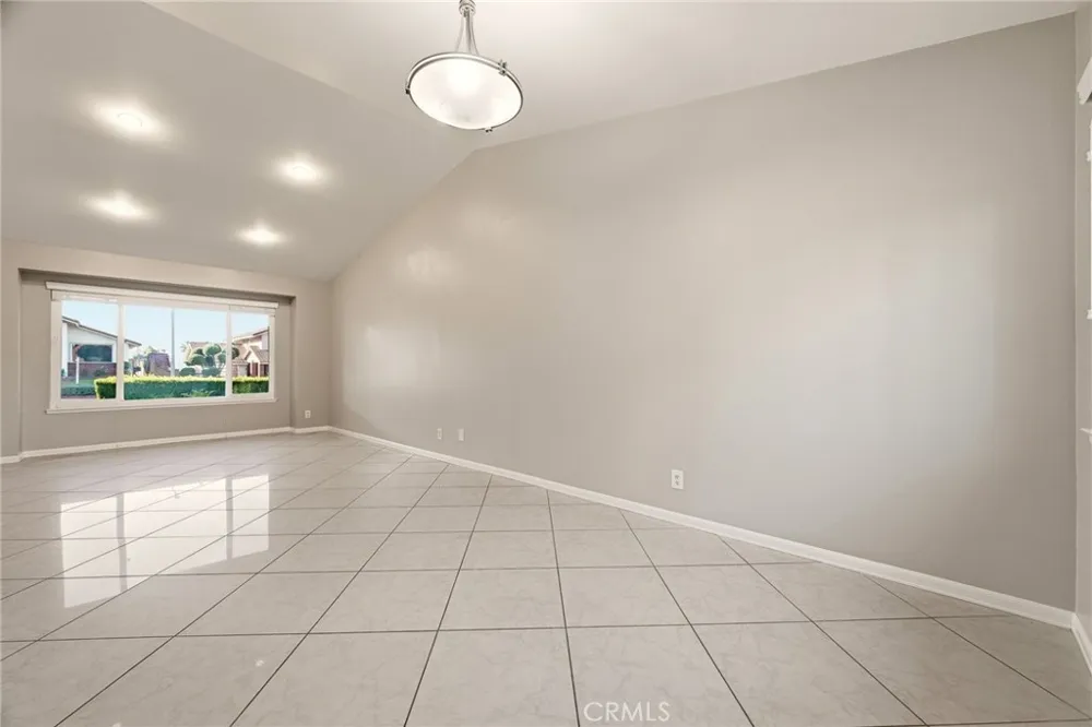 20112 Divino Walnut, CA 91789