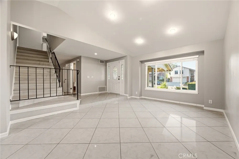 20112 Divino Walnut, CA 91789