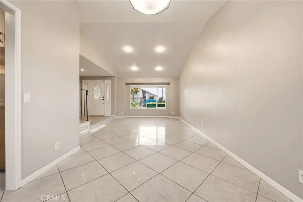 20112 Divino Walnut, CA 91789