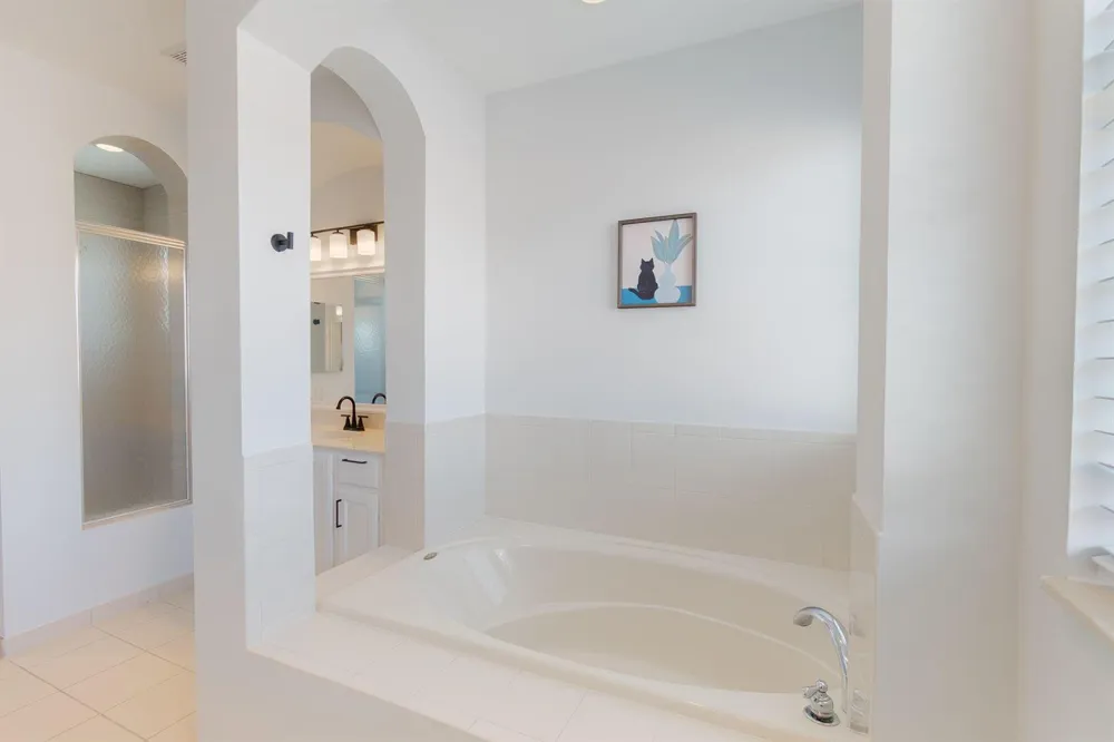 428 Cresta Circle West Palm Beach, FL 33413