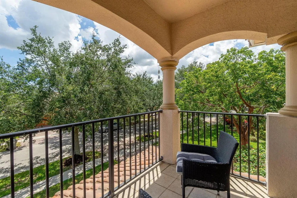 428 Cresta Circle West Palm Beach, FL 33413