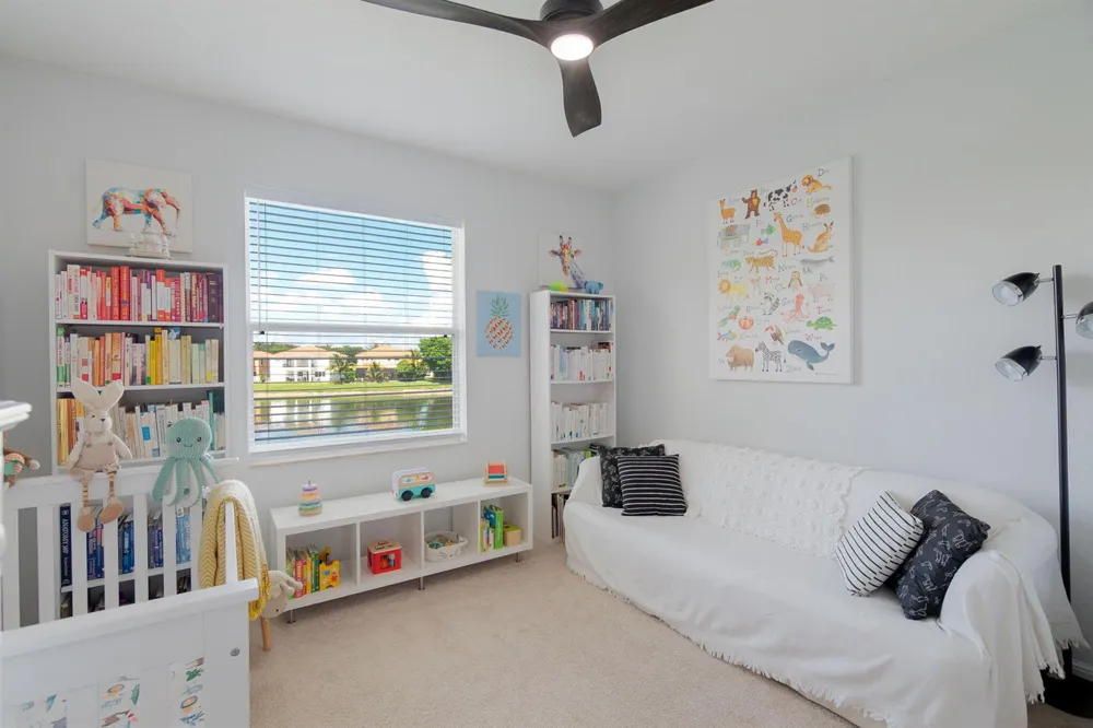 428 Cresta Circle West Palm Beach, FL 33413
