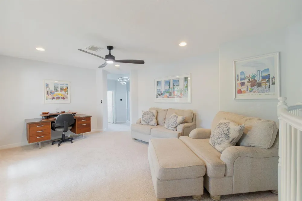 428 Cresta Circle West Palm Beach, FL 33413