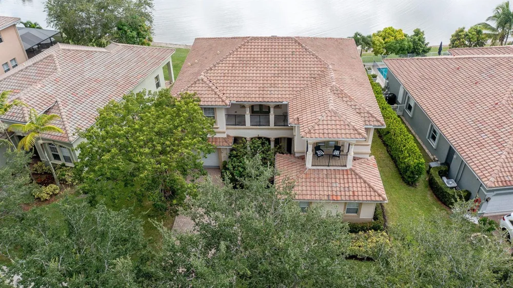 428 Cresta Circle West Palm Beach, FL 33413