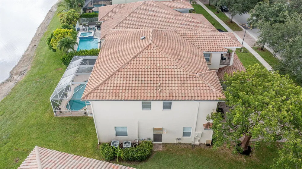428 Cresta Circle West Palm Beach, FL 33413