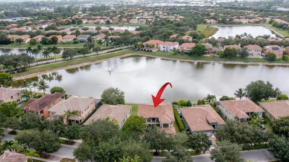 428 Cresta Circle West Palm Beach, FL 33413