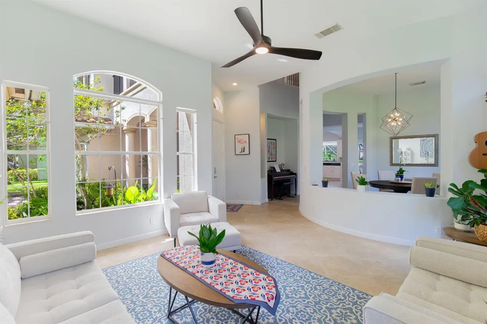 428 Cresta Circle West Palm Beach, FL 33413