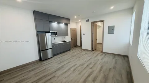 768 NW 2nd St #7