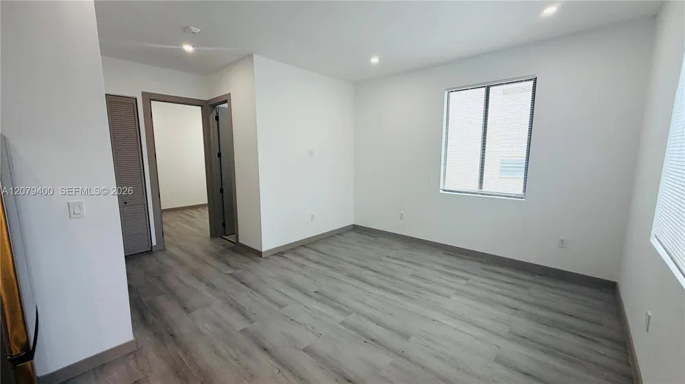 768 NW 2nd St #7 Miami, FL 33128