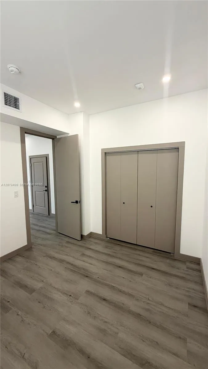 768 NW 2nd St #7 Miami, FL 33128